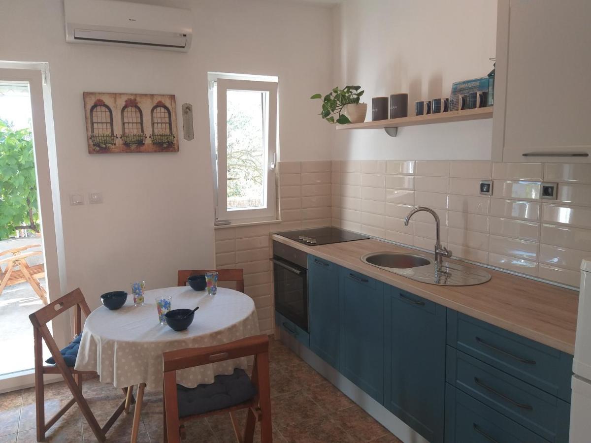 Holiday Home J-Adria جادريغا المظهر الخارجي الصورة